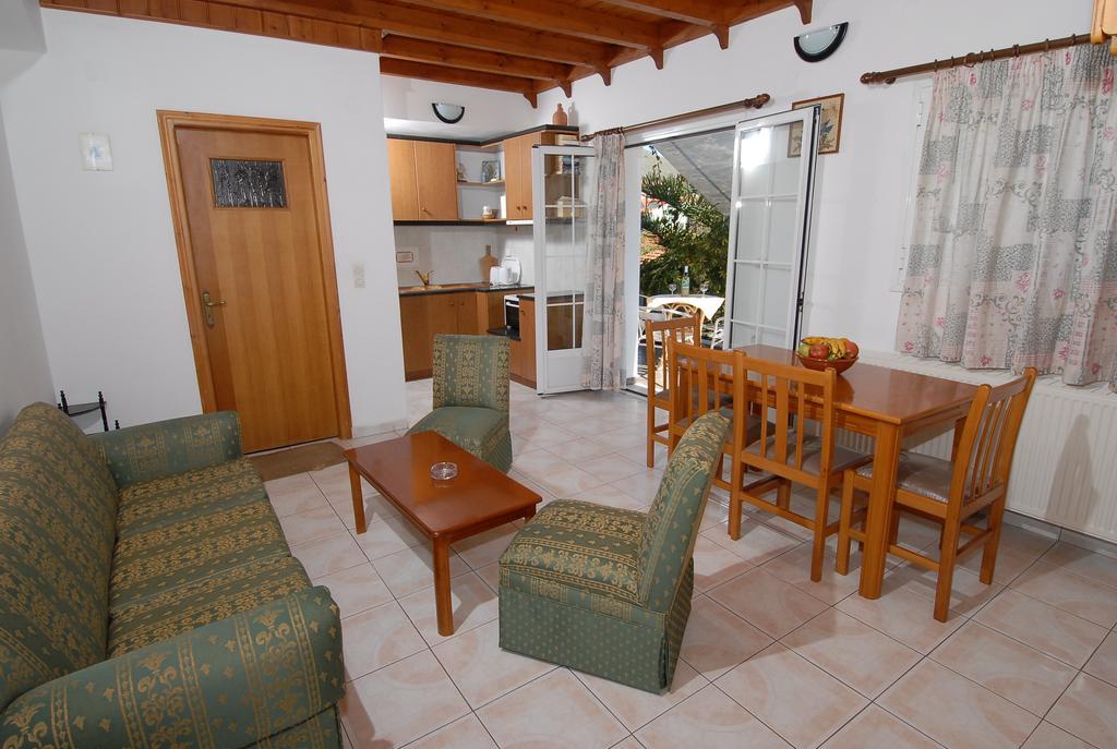 Starvillas Apartments And Studios أيّا إفيميا المظهر الخارجي الصورة